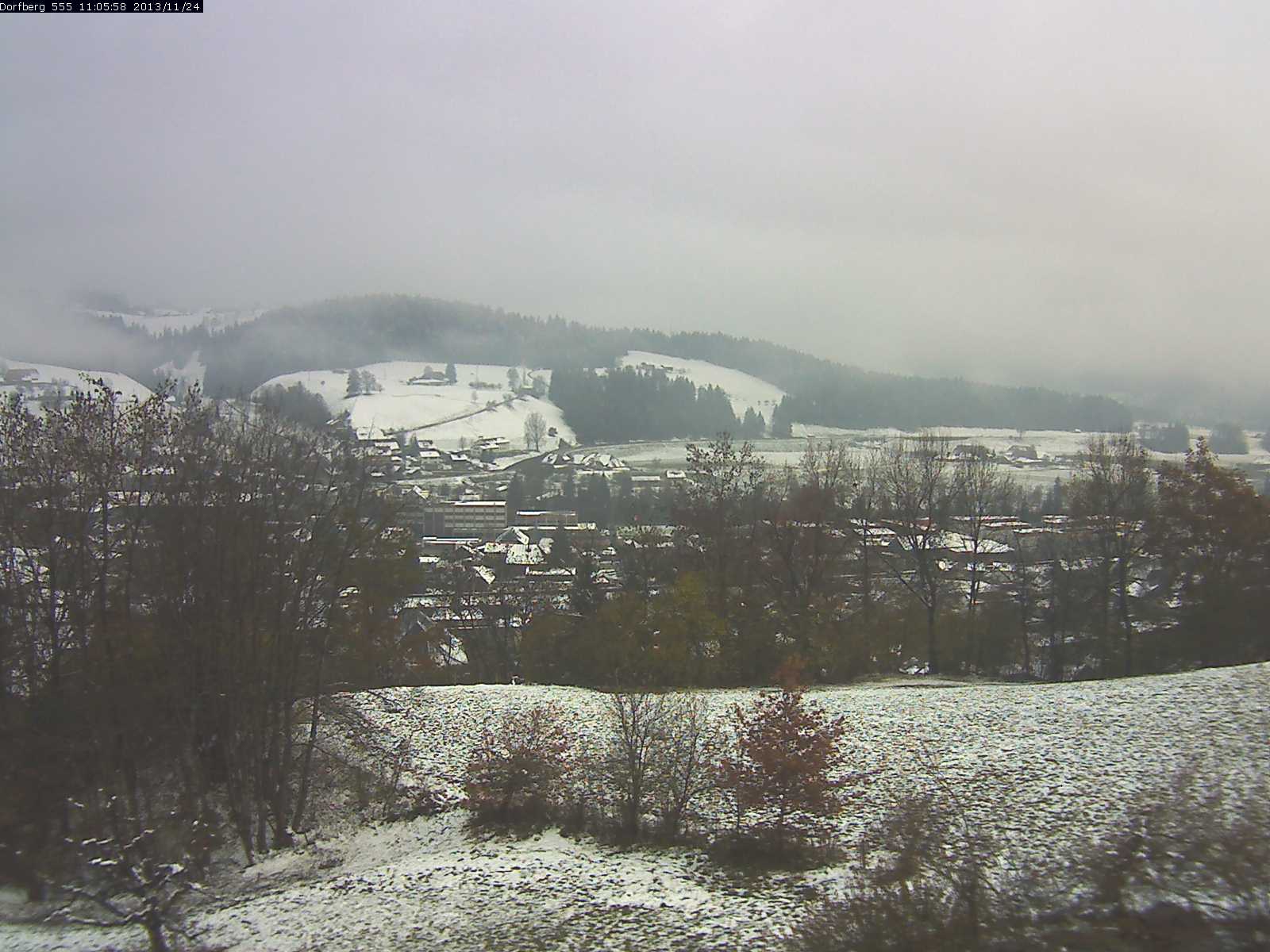 Webcam-Bild: Aussicht vom Dorfberg in Langnau 20131124-110600