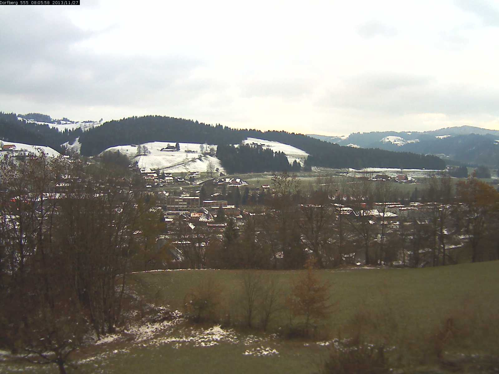 Webcam-Bild: Aussicht vom Dorfberg in Langnau 20131127-080600