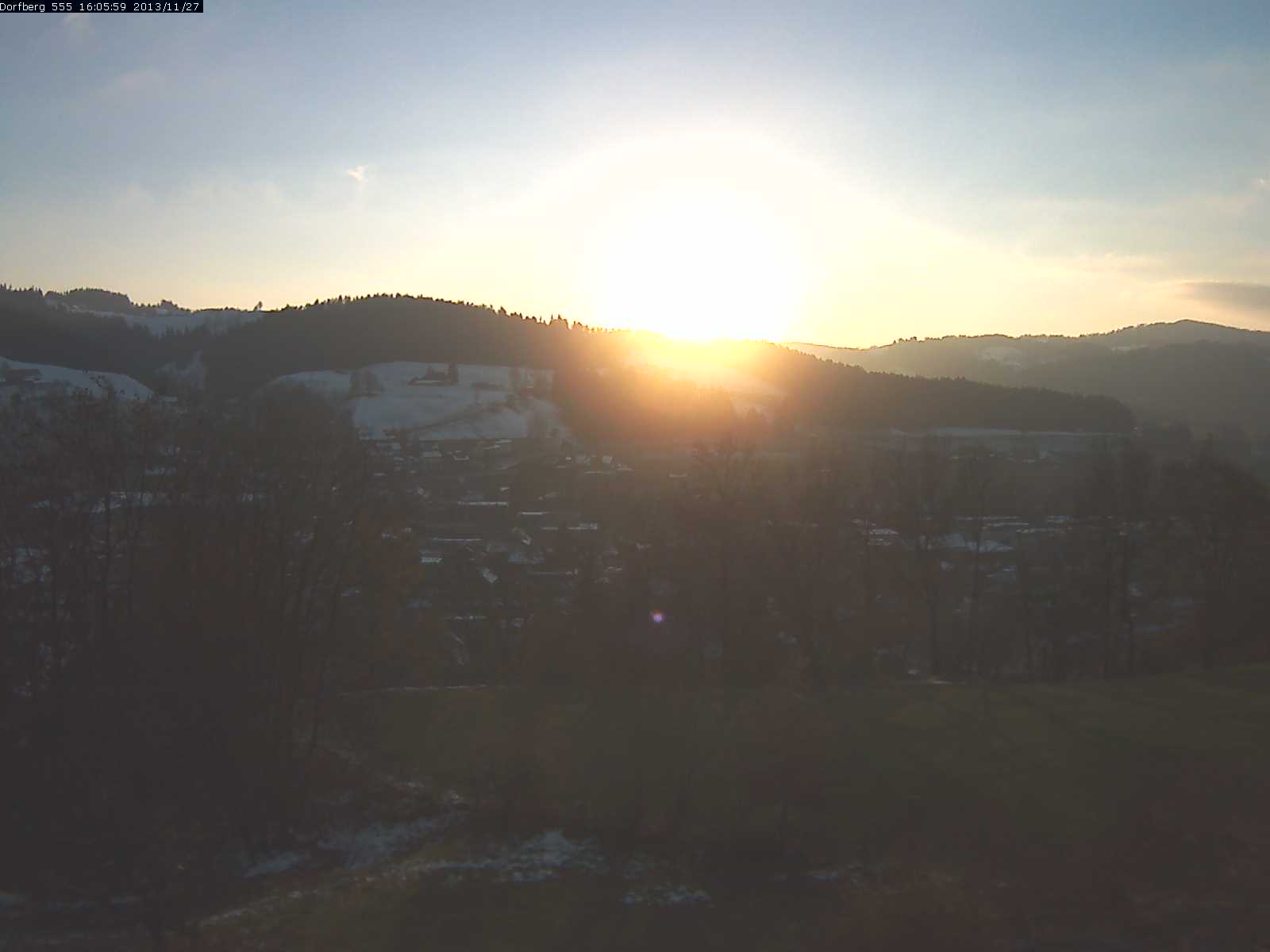 Webcam-Bild: Aussicht vom Dorfberg in Langnau 20131127-160600