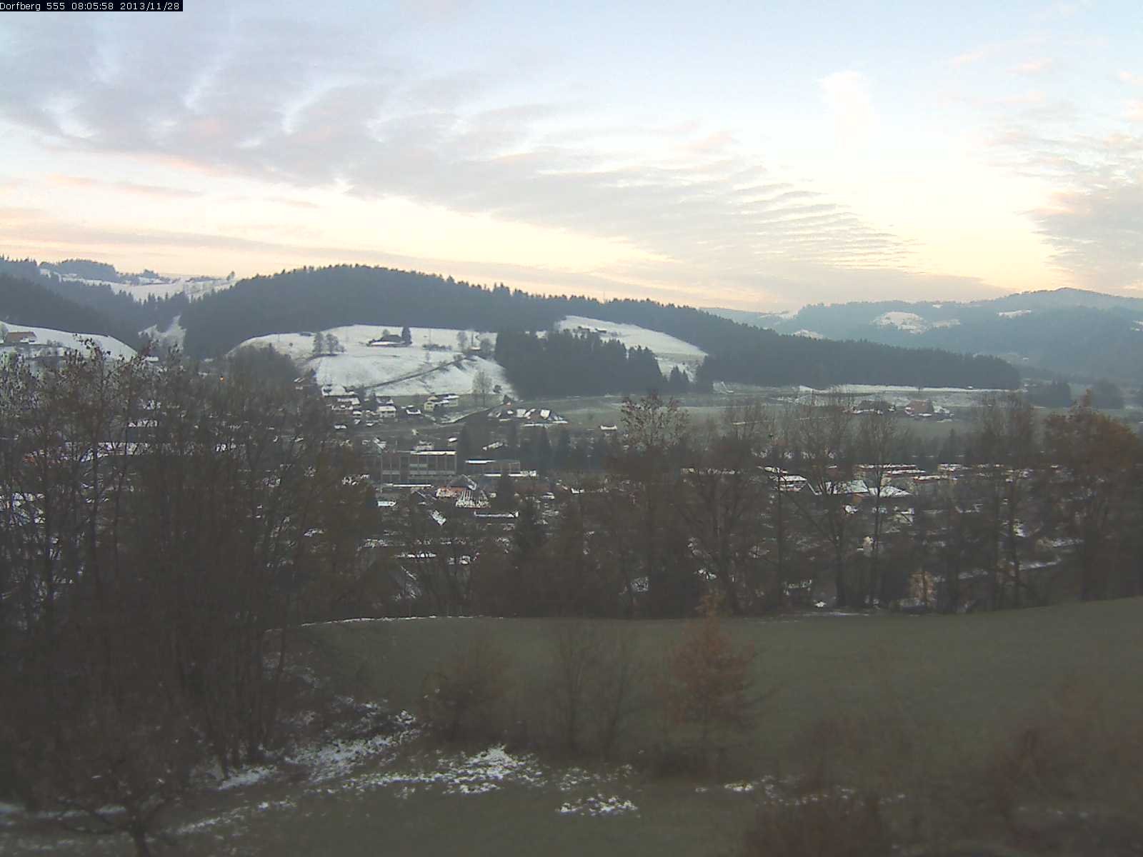 Webcam-Bild: Aussicht vom Dorfberg in Langnau 20131128-080600