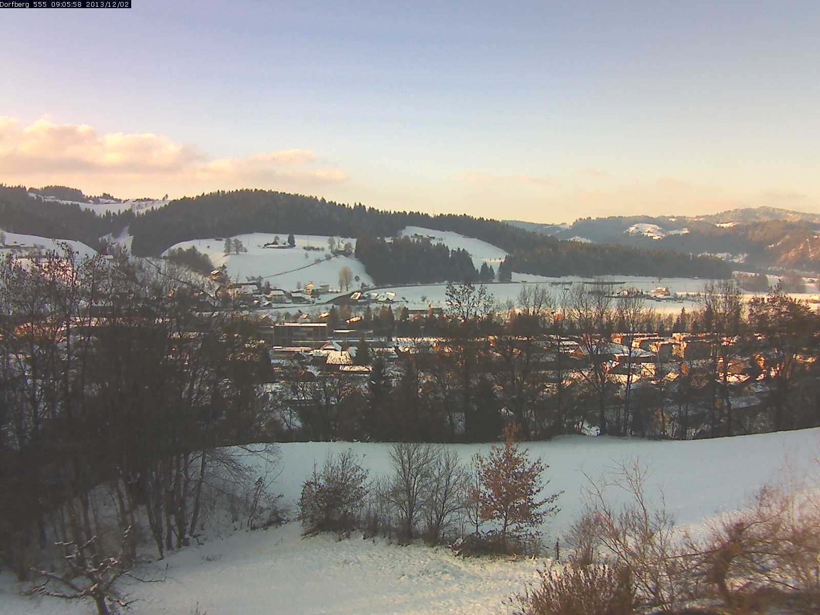 Webcam-Bild: Aussicht vom Dorfberg in Langnau 20131202-090600