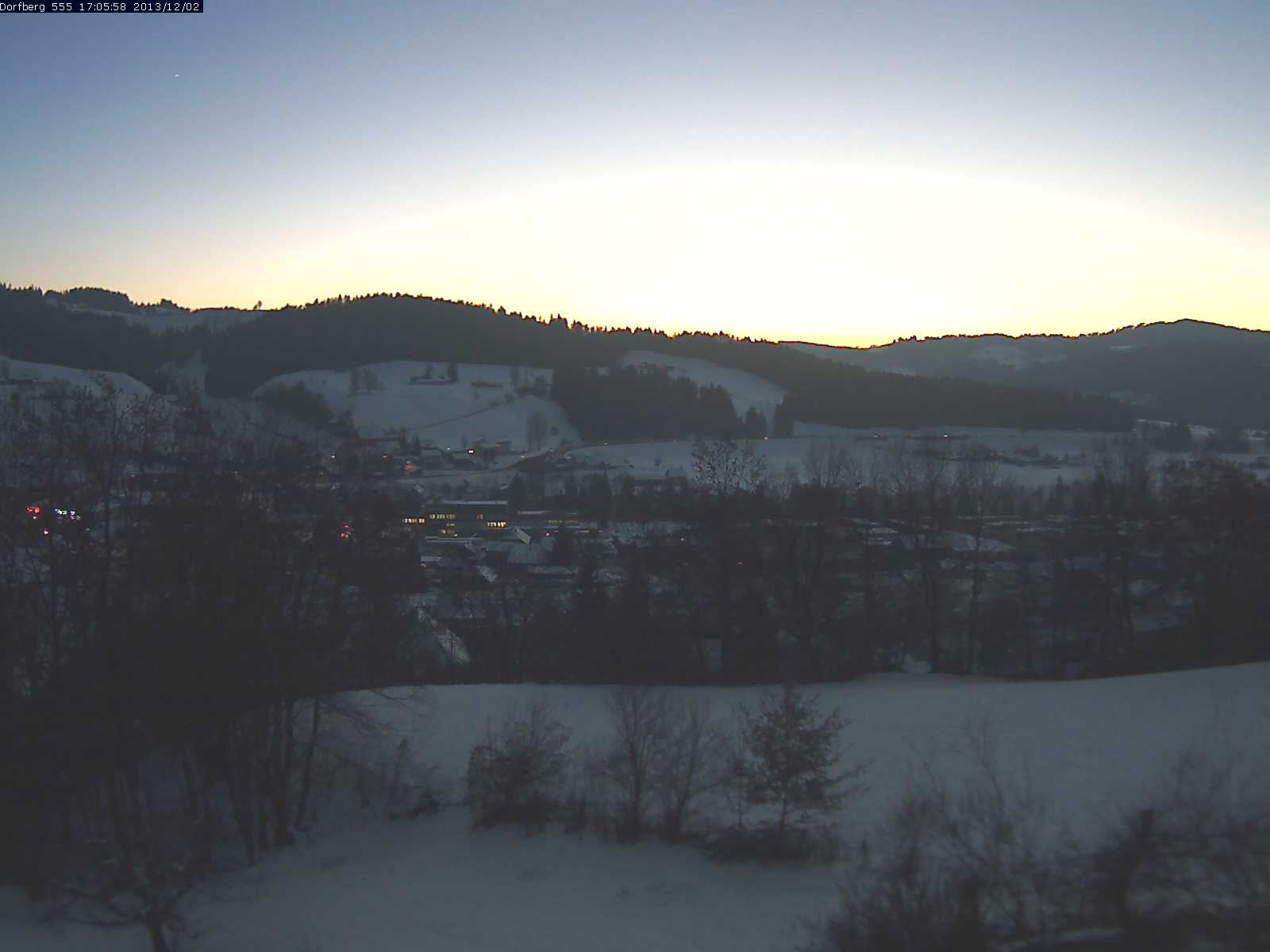 Webcam-Bild: Aussicht vom Dorfberg in Langnau 20131202-170600