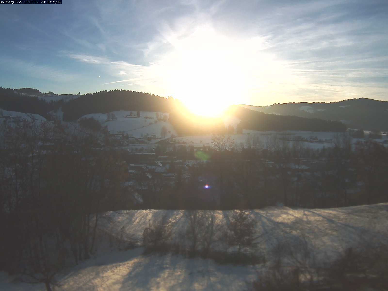 Webcam-Bild: Aussicht vom Dorfberg in Langnau 20131204-160600