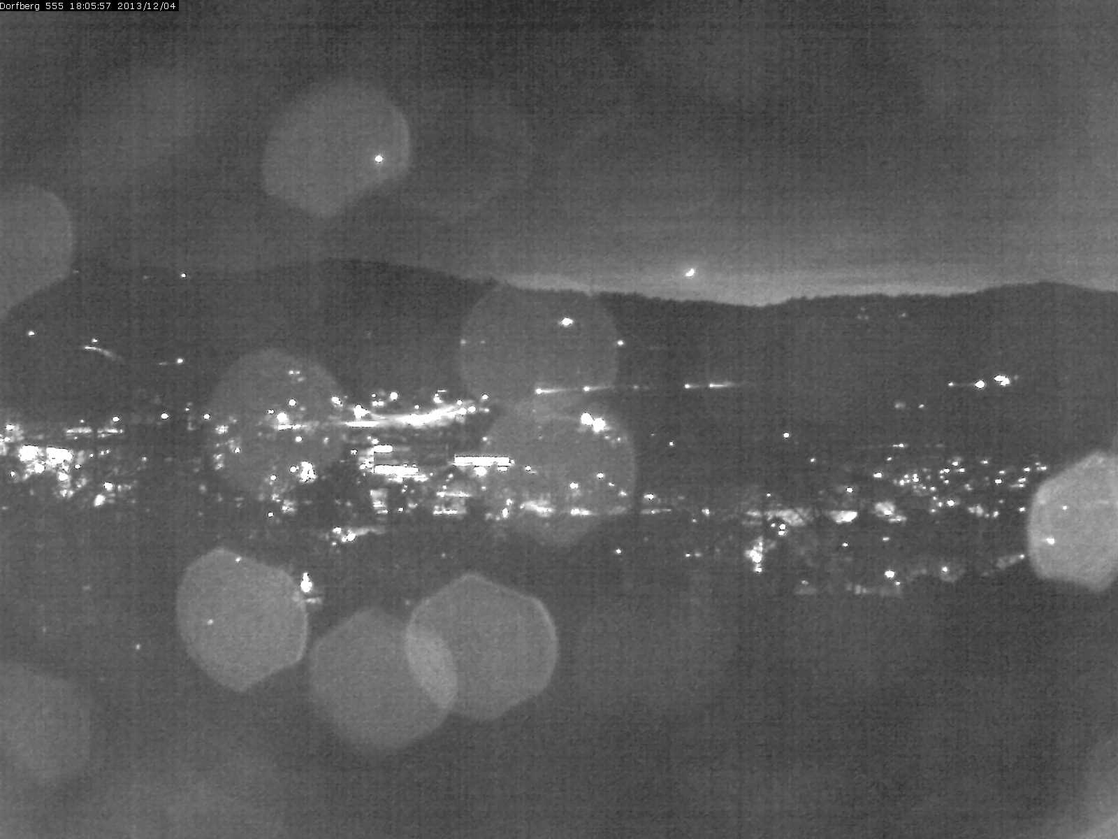 Webcam-Bild: Aussicht vom Dorfberg in Langnau 20131204-180600