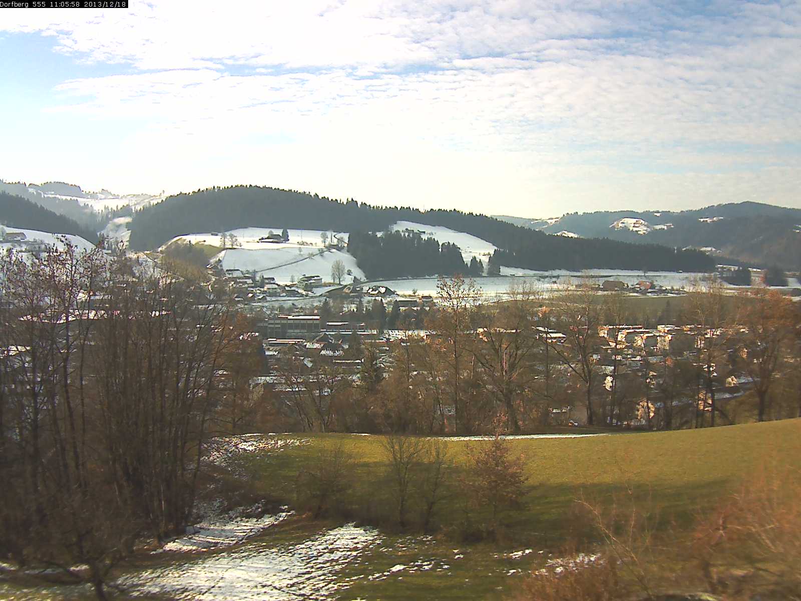 Webcam-Bild: Aussicht vom Dorfberg in Langnau 20131218-110600