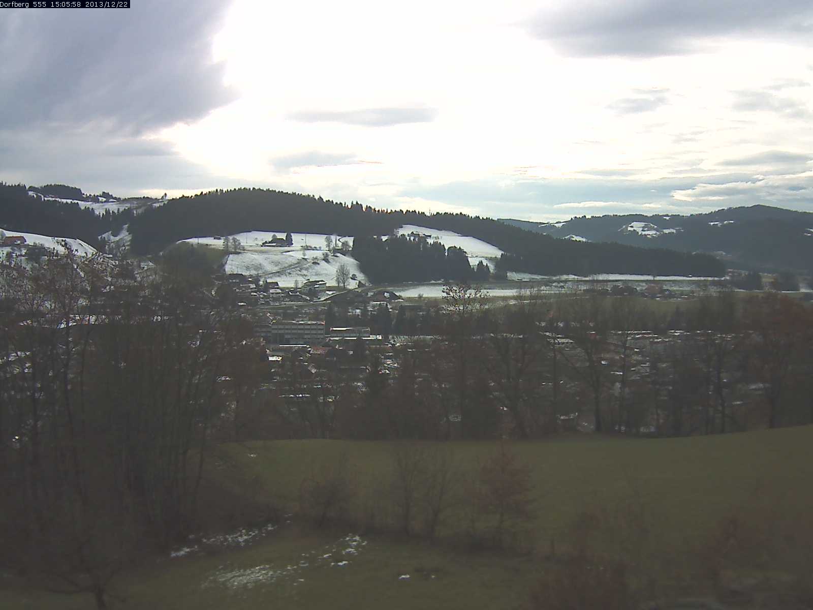 Webcam-Bild: Aussicht vom Dorfberg in Langnau 20131222-150600