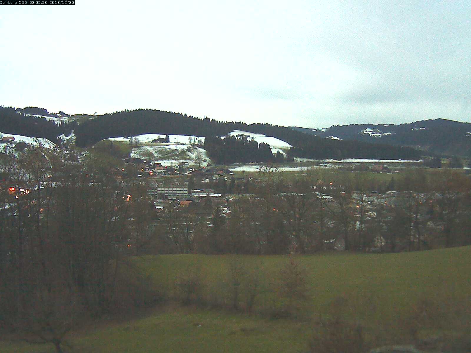 Webcam-Bild: Aussicht vom Dorfberg in Langnau 20131225-080600