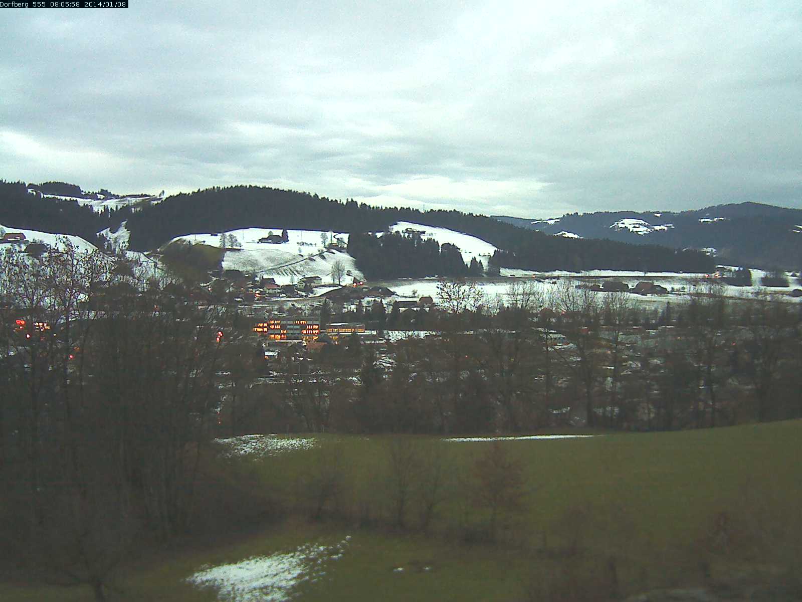 Webcam-Bild: Aussicht vom Dorfberg in Langnau 20140108-080600