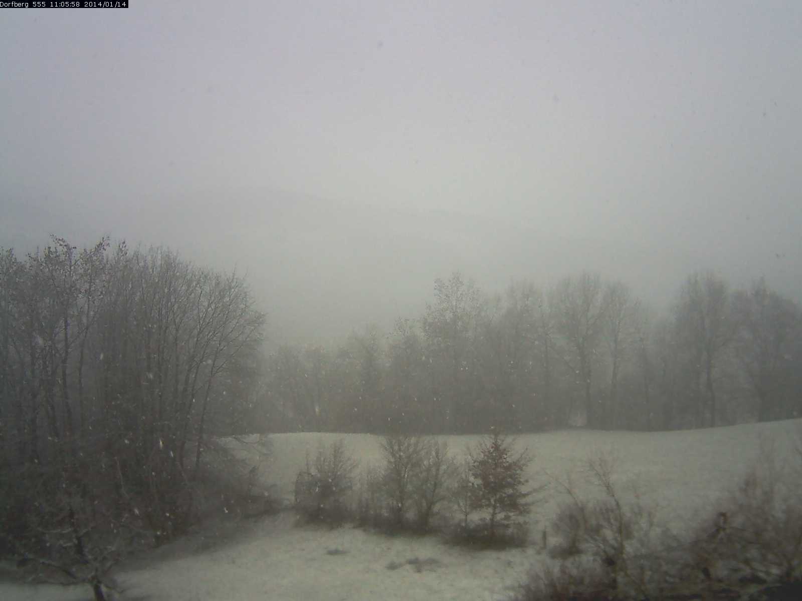 Webcam-Bild: Aussicht vom Dorfberg in Langnau 20140114-110600