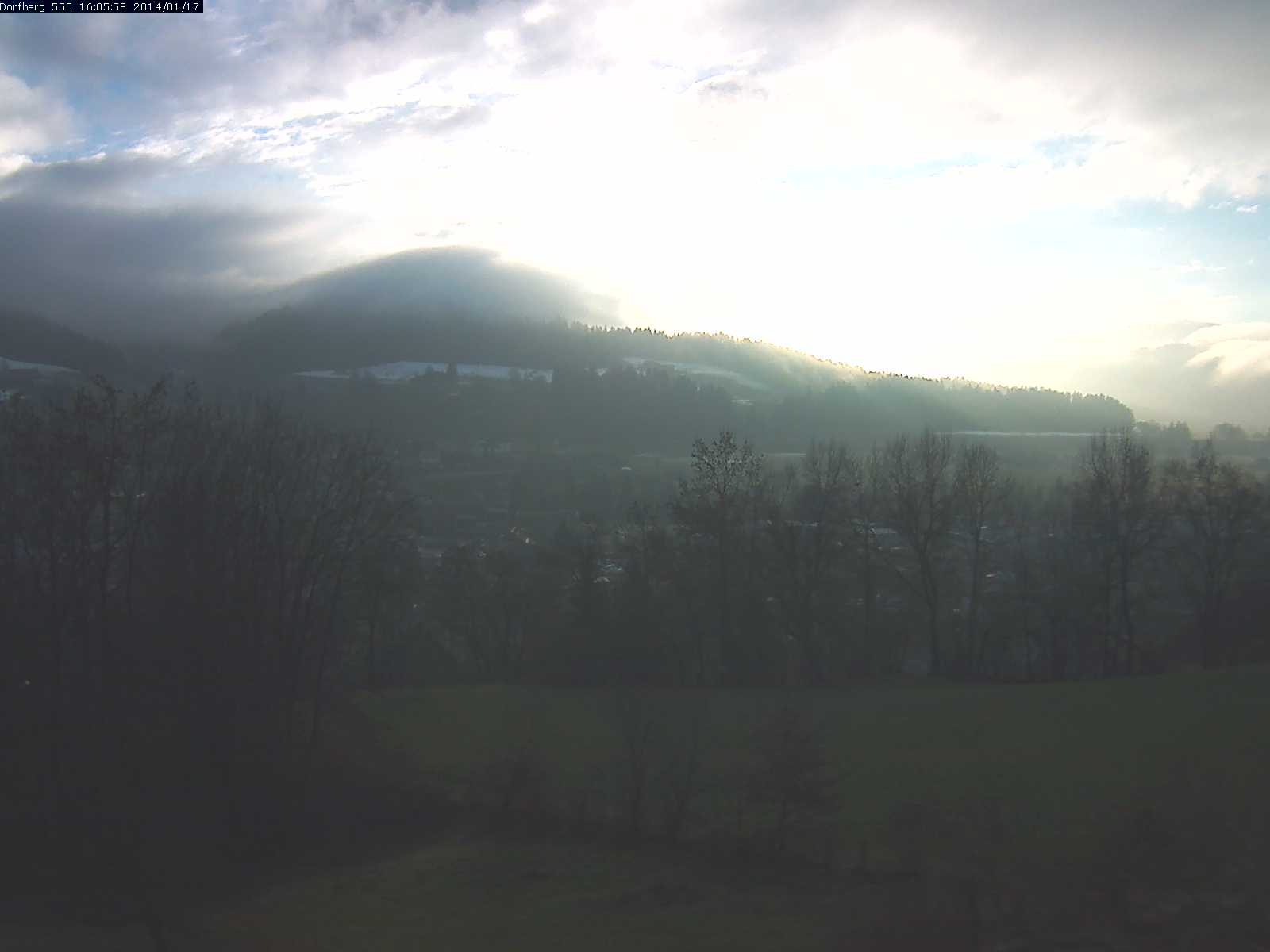 Webcam-Bild: Aussicht vom Dorfberg in Langnau 20140117-160600