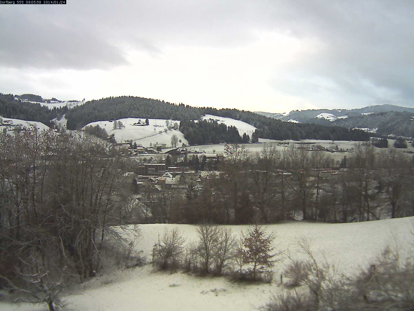 Webcam-Bild: Aussicht vom Dorfberg in Langnau 20140124-090600