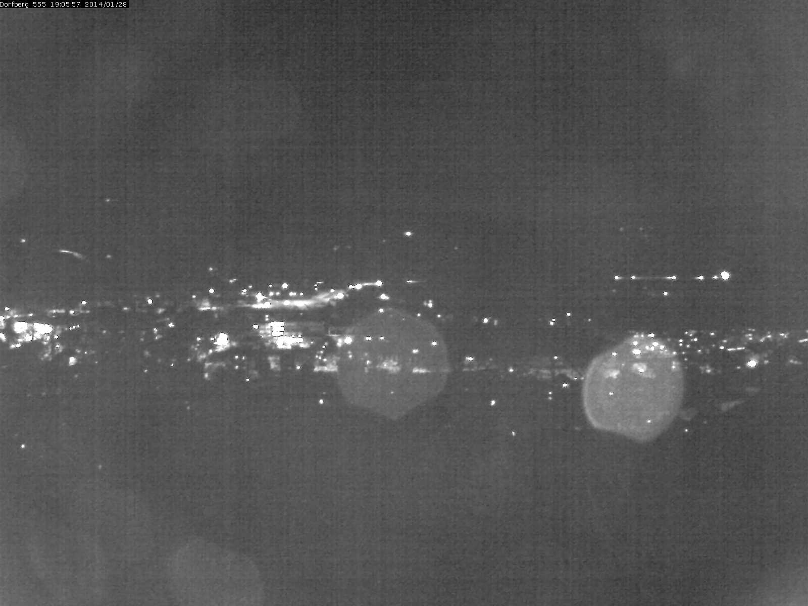 Webcam-Bild: Aussicht vom Dorfberg in Langnau 20140128-190600