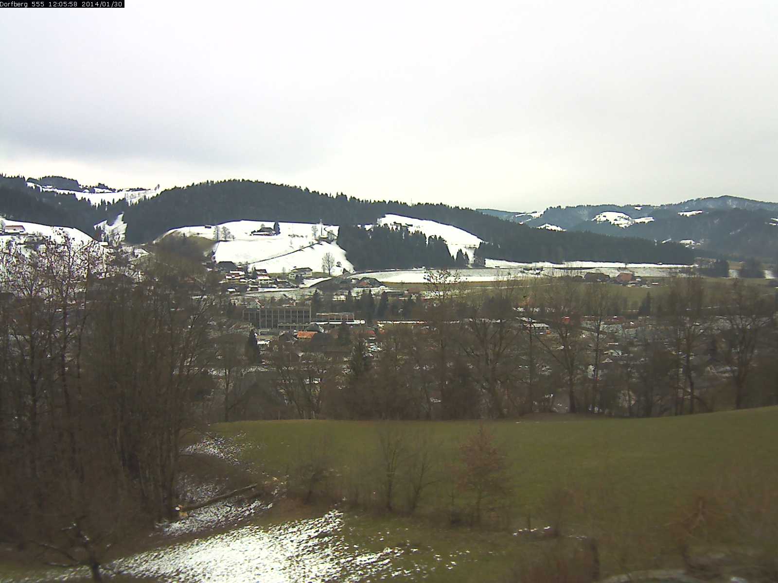 Webcam-Bild: Aussicht vom Dorfberg in Langnau 20140130-120600