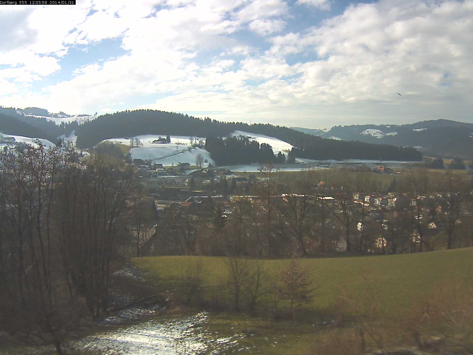 Webcam-Bild: Aussicht vom Dorfberg in Langnau 20140131-120600