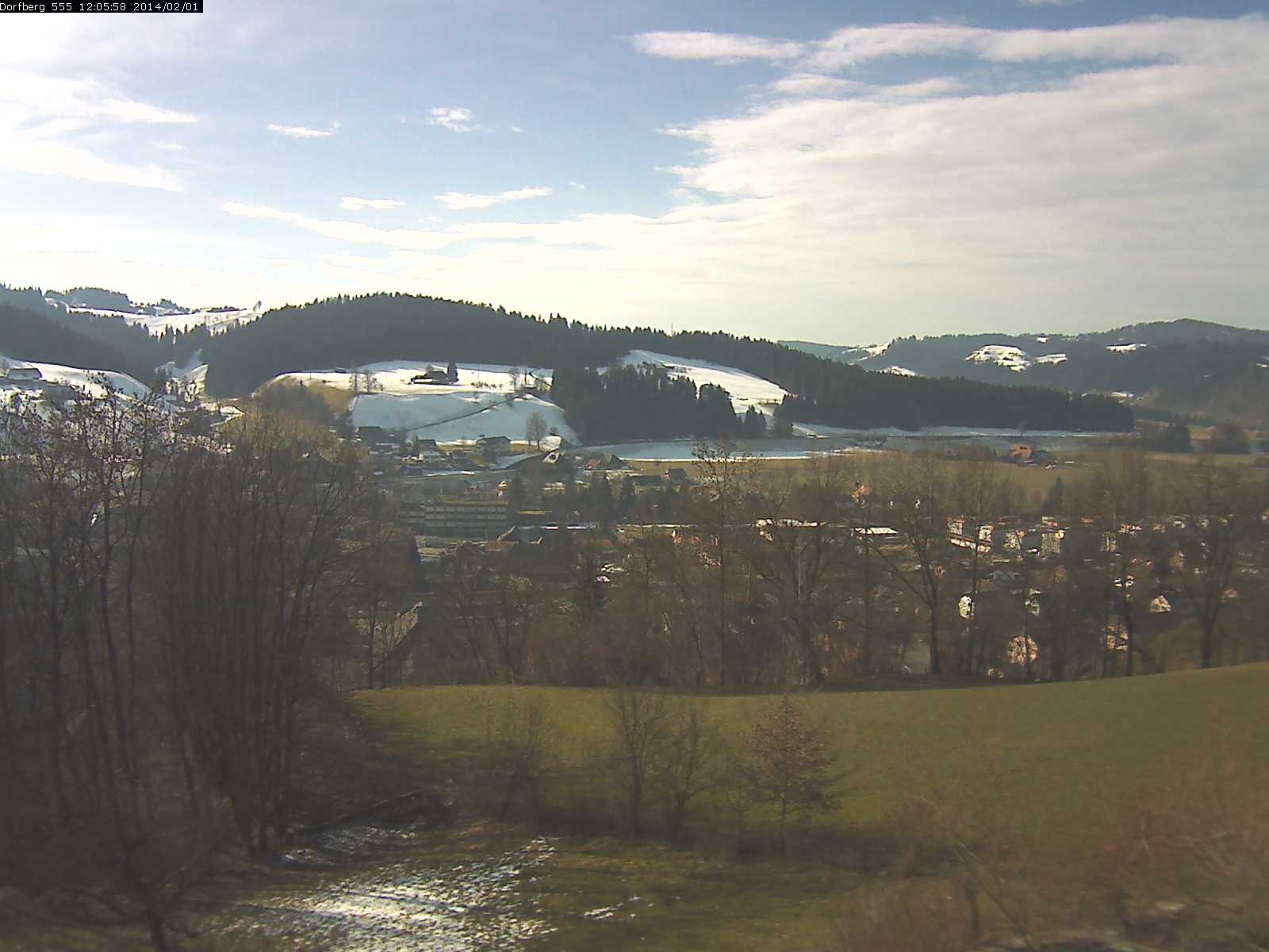 Webcam-Bild: Aussicht vom Dorfberg in Langnau 20140201-120600