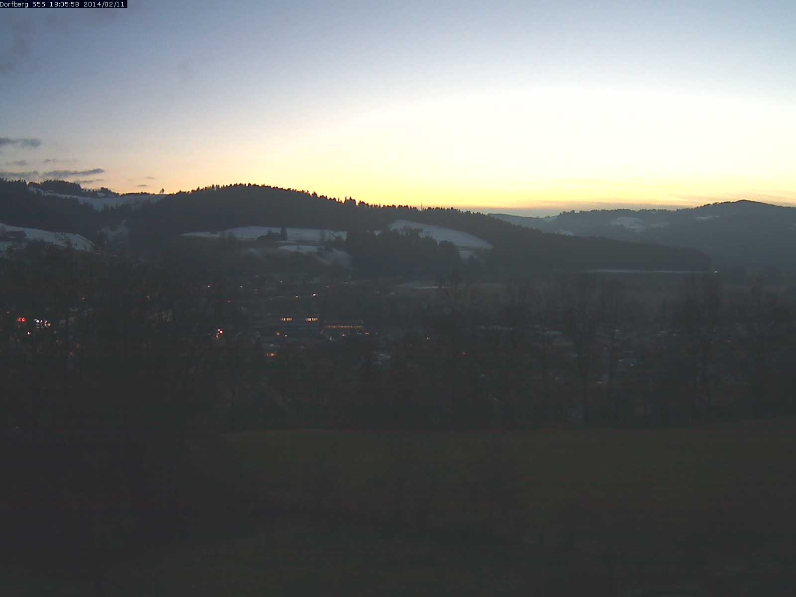 Webcam-Bild: Aussicht vom Dorfberg in Langnau 20140211-180600
