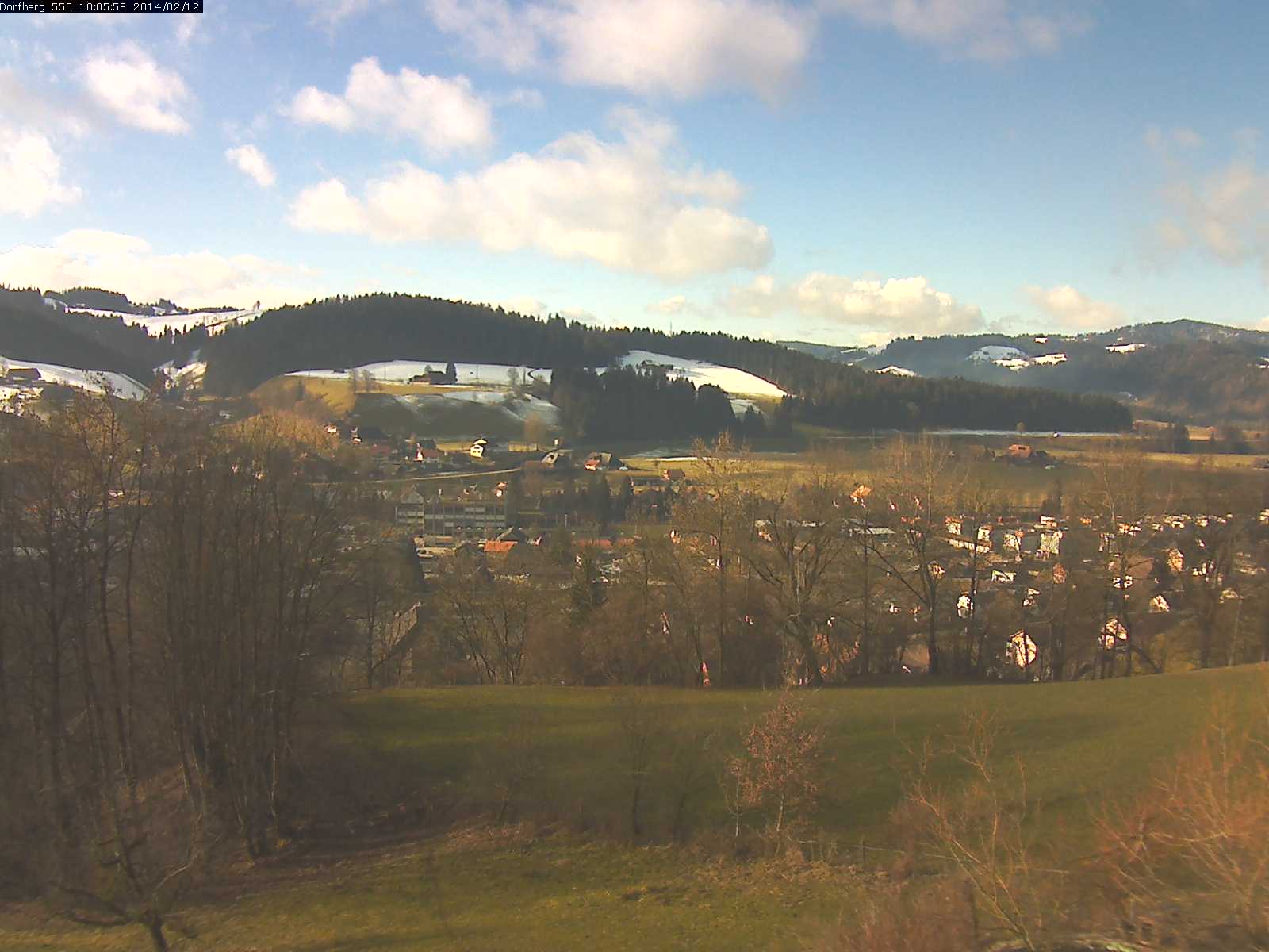 Webcam-Bild: Aussicht vom Dorfberg in Langnau 20140212-100600