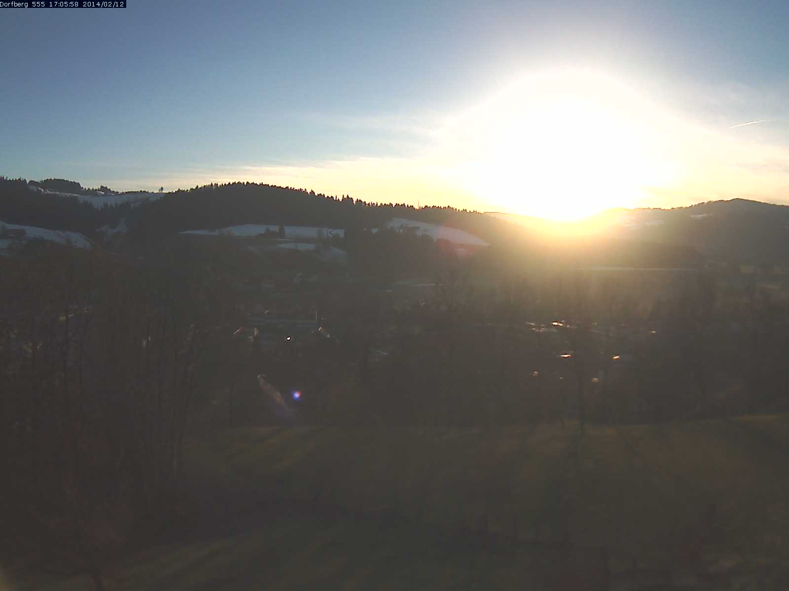 Webcam-Bild: Aussicht vom Dorfberg in Langnau 20140212-170600