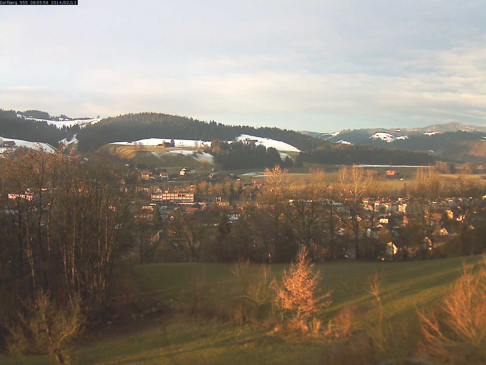 Webcam-Bild: Aussicht vom Dorfberg in Langnau 20140213-080600