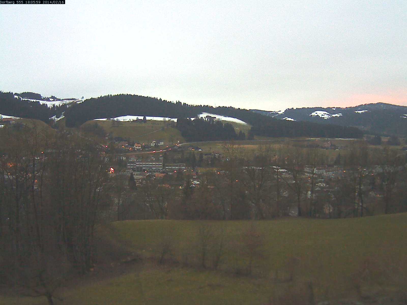 Webcam-Bild: Aussicht vom Dorfberg in Langnau 20140216-180600