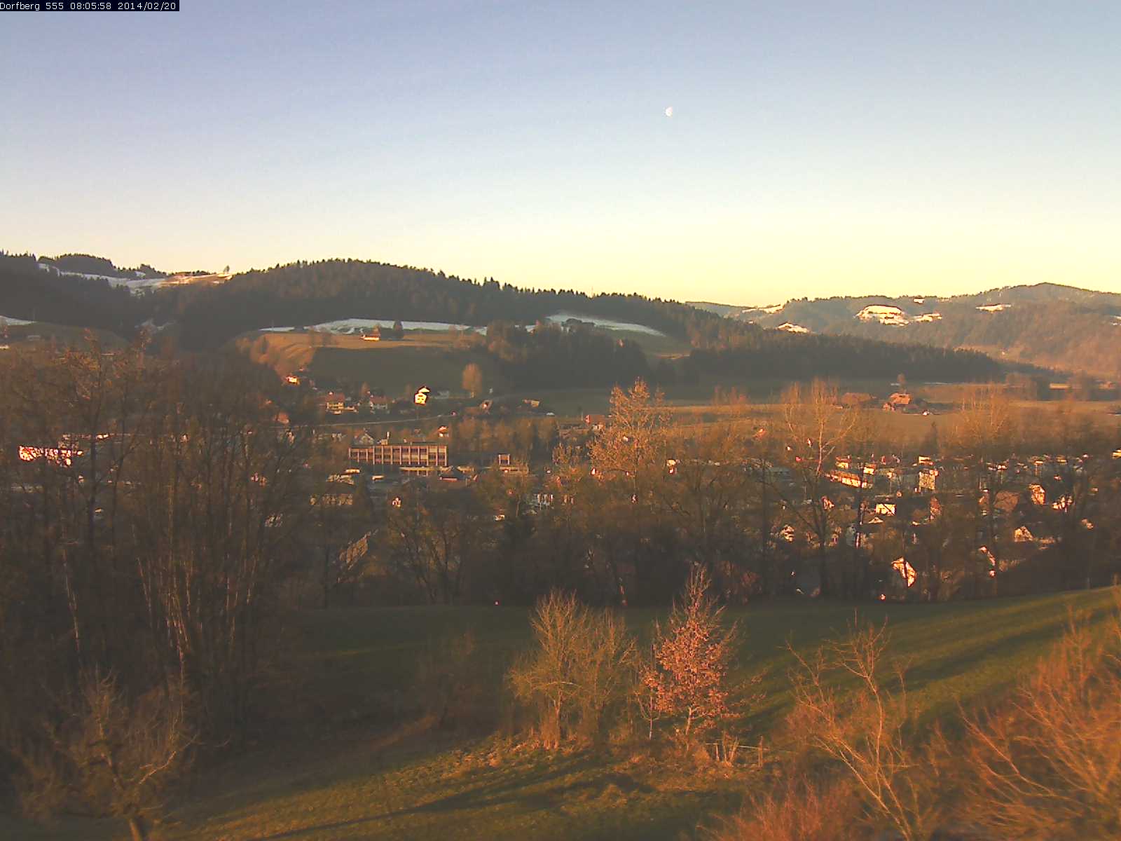 Webcam-Bild: Aussicht vom Dorfberg in Langnau 20140220-080600