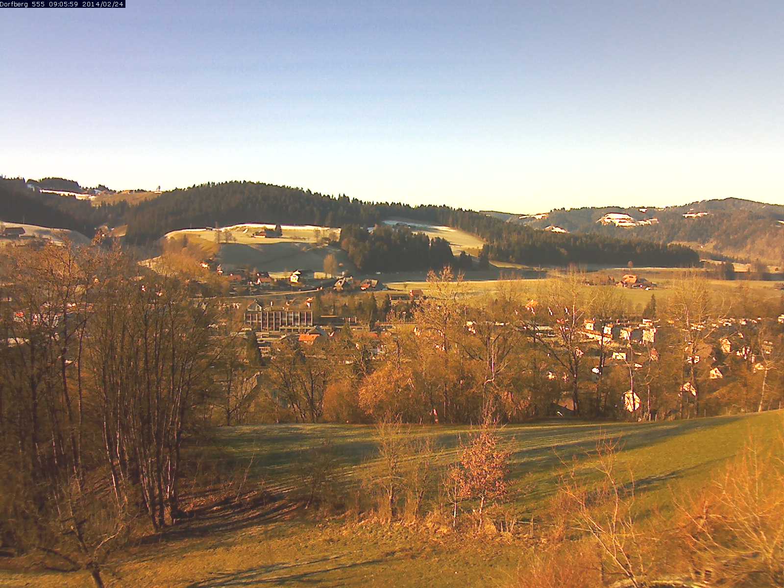 Webcam-Bild: Aussicht vom Dorfberg in Langnau 20140224-090600