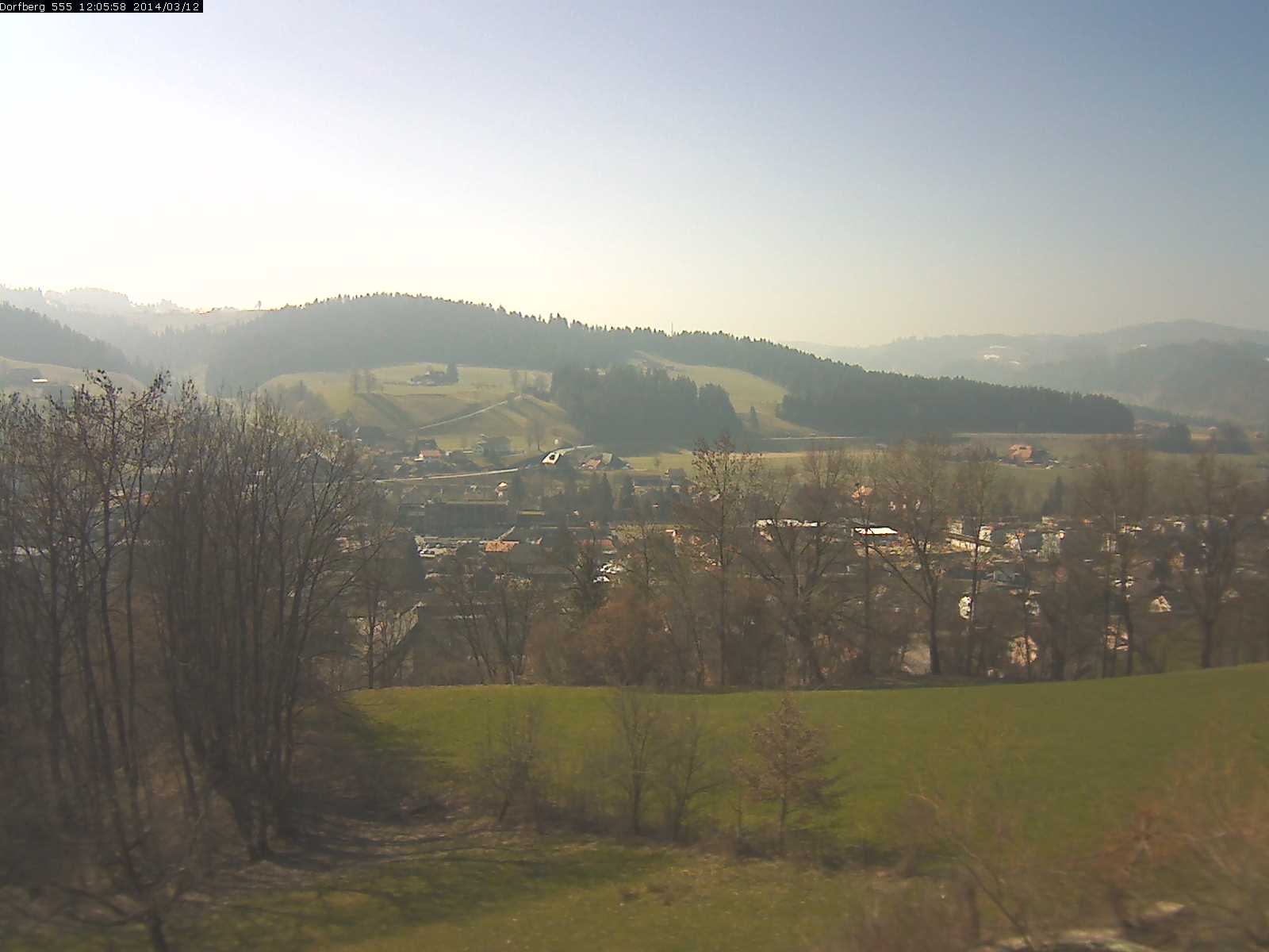 Webcam-Bild: Aussicht vom Dorfberg in Langnau 20140312-120600