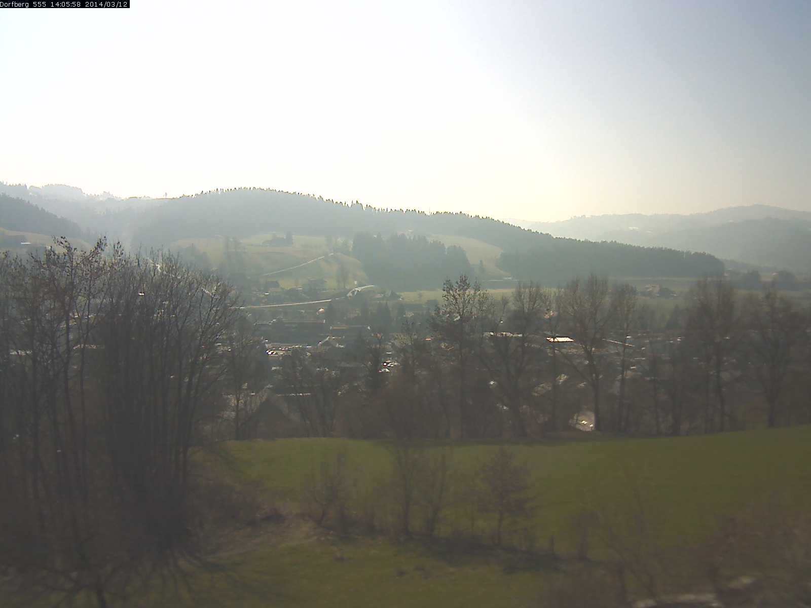 Webcam-Bild: Aussicht vom Dorfberg in Langnau 20140312-140600