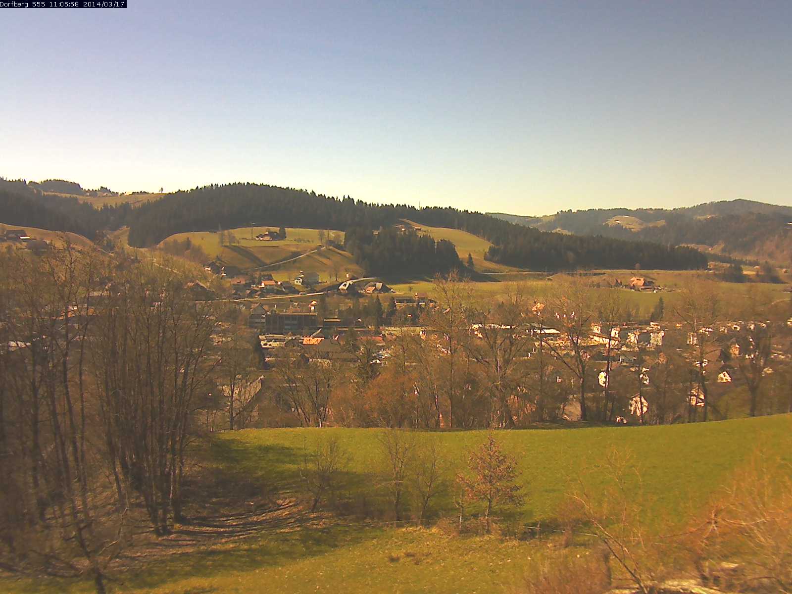 Webcam-Bild: Aussicht vom Dorfberg in Langnau 20140317-110600