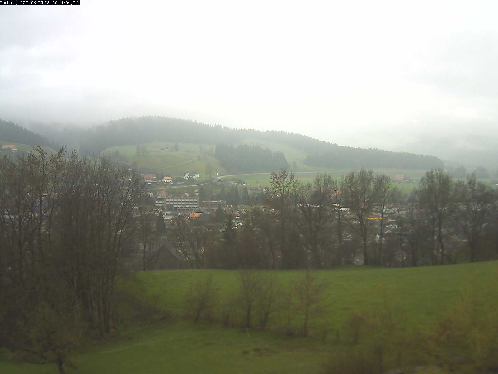 Webcam-Bild: Aussicht vom Dorfberg in Langnau 20140406-090600
