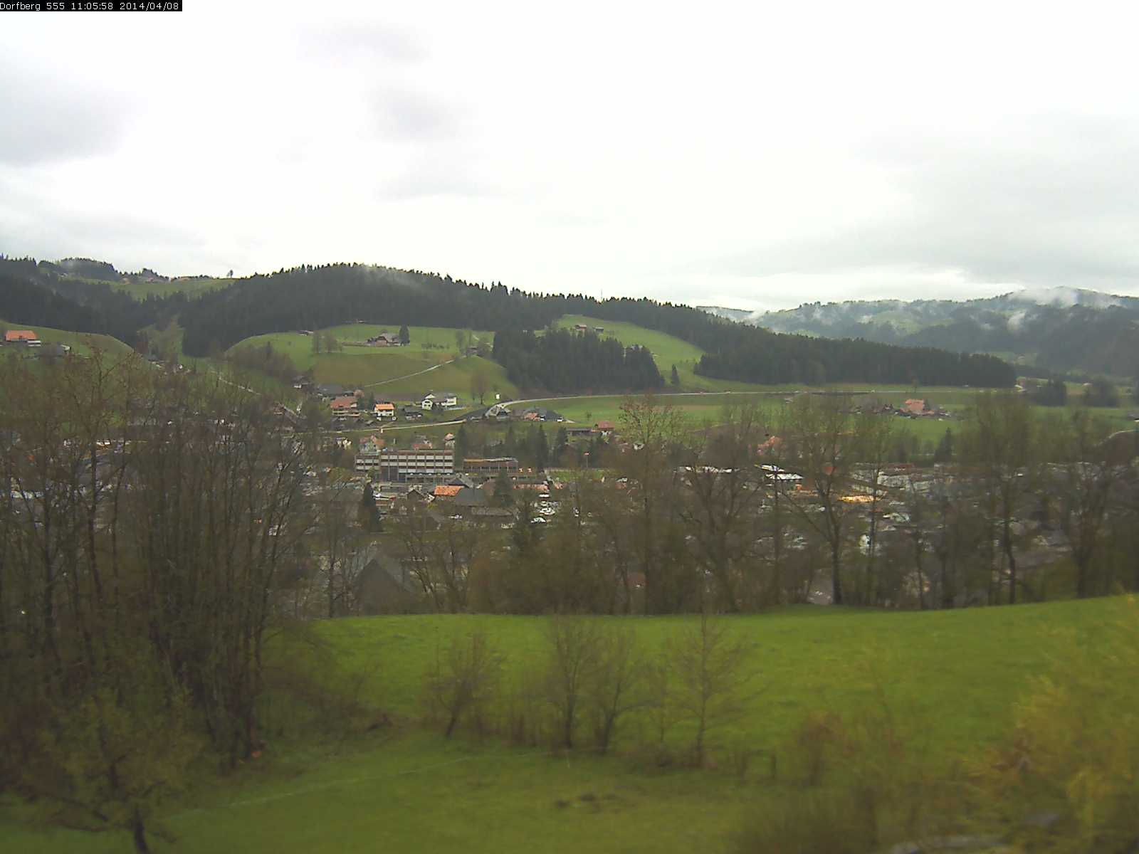 Webcam-Bild: Aussicht vom Dorfberg in Langnau 20140408-110600