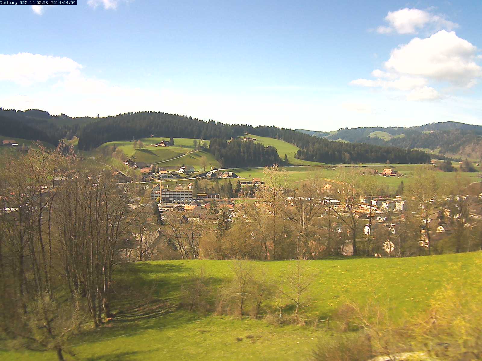 Webcam-Bild: Aussicht vom Dorfberg in Langnau 20140409-110600
