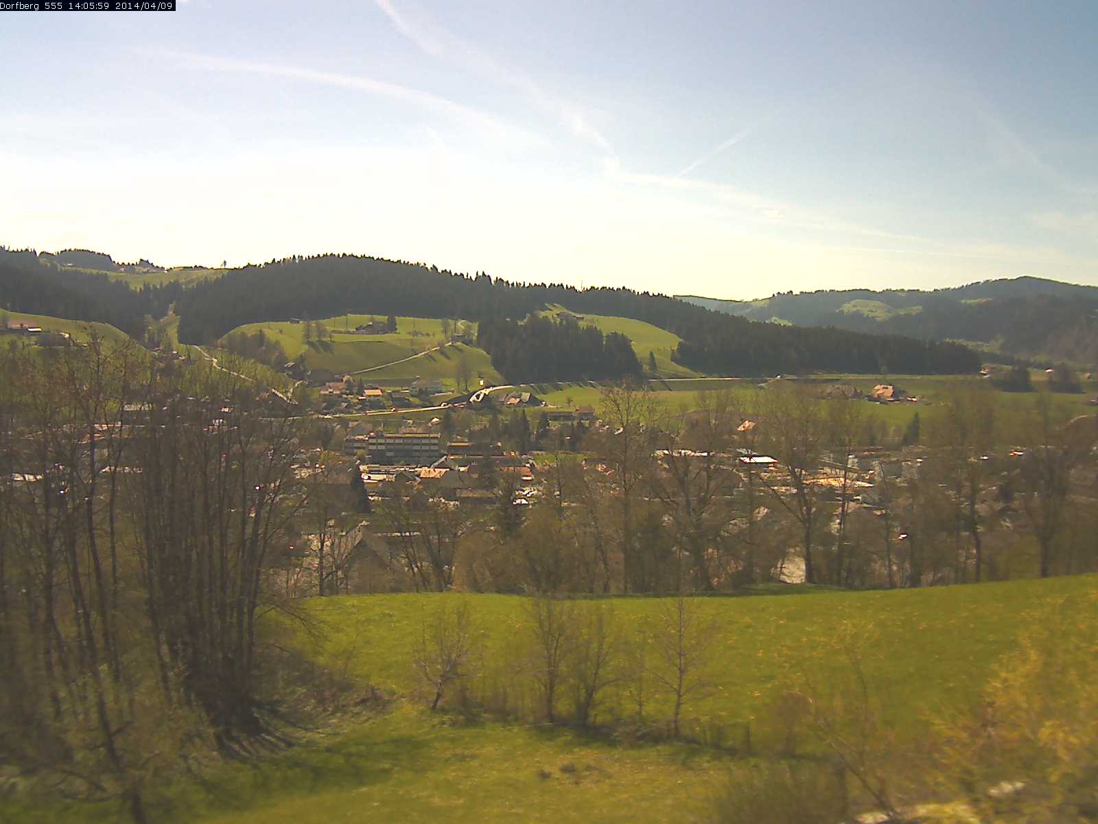 Webcam-Bild: Aussicht vom Dorfberg in Langnau 20140409-140600