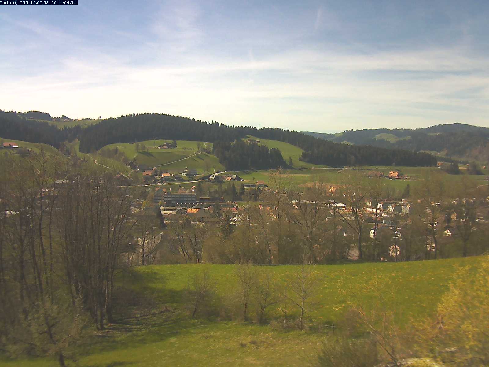 Webcam-Bild: Aussicht vom Dorfberg in Langnau 20140411-120600