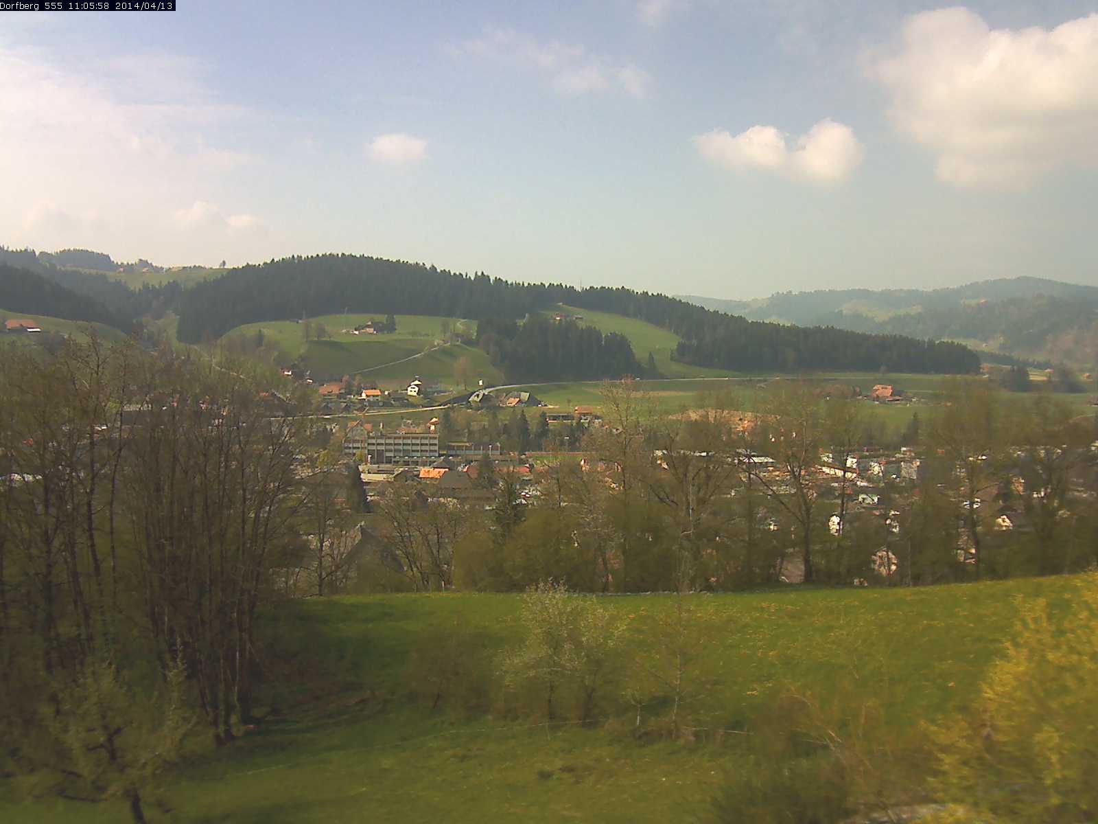 Webcam-Bild: Aussicht vom Dorfberg in Langnau 20140413-110600