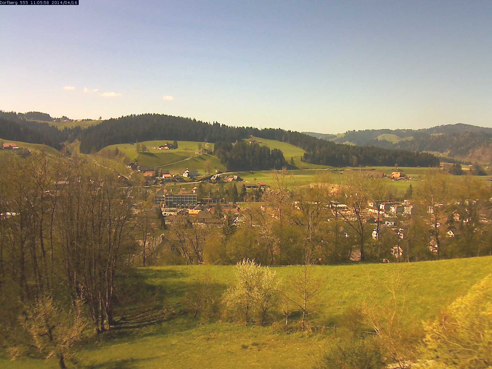 Webcam-Bild: Aussicht vom Dorfberg in Langnau 20140416-110600