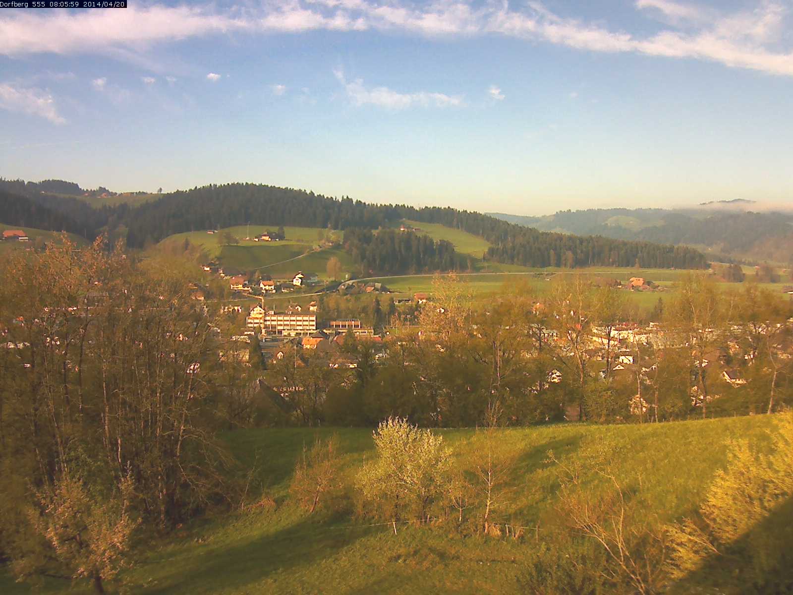 Webcam-Bild: Aussicht vom Dorfberg in Langnau 20140420-080600