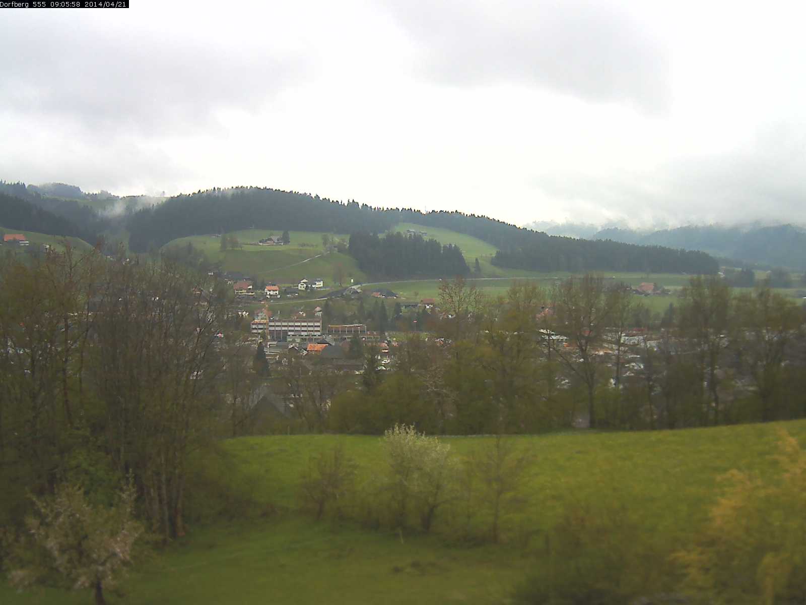 Webcam-Bild: Aussicht vom Dorfberg in Langnau 20140421-090600