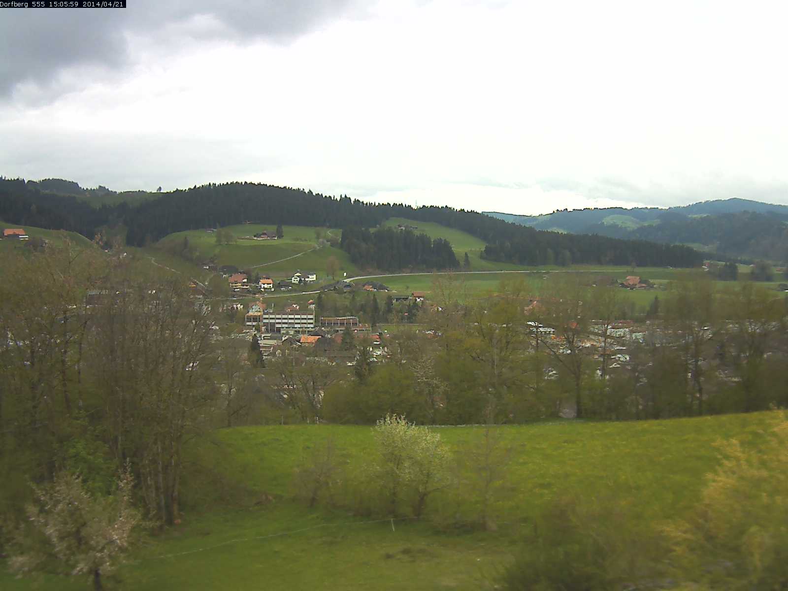 Webcam-Bild: Aussicht vom Dorfberg in Langnau 20140421-150600
