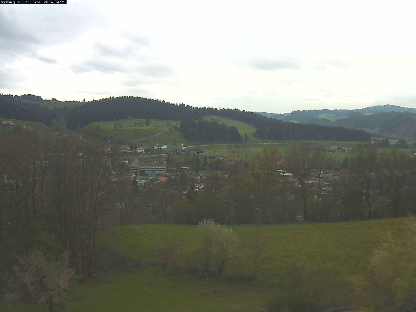 Webcam-Bild: Aussicht vom Dorfberg in Langnau 20140421-180600