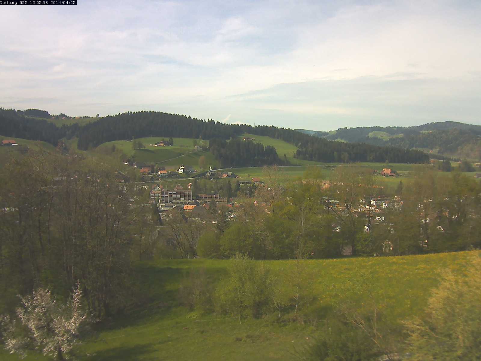 Webcam-Bild: Aussicht vom Dorfberg in Langnau 20140425-100600