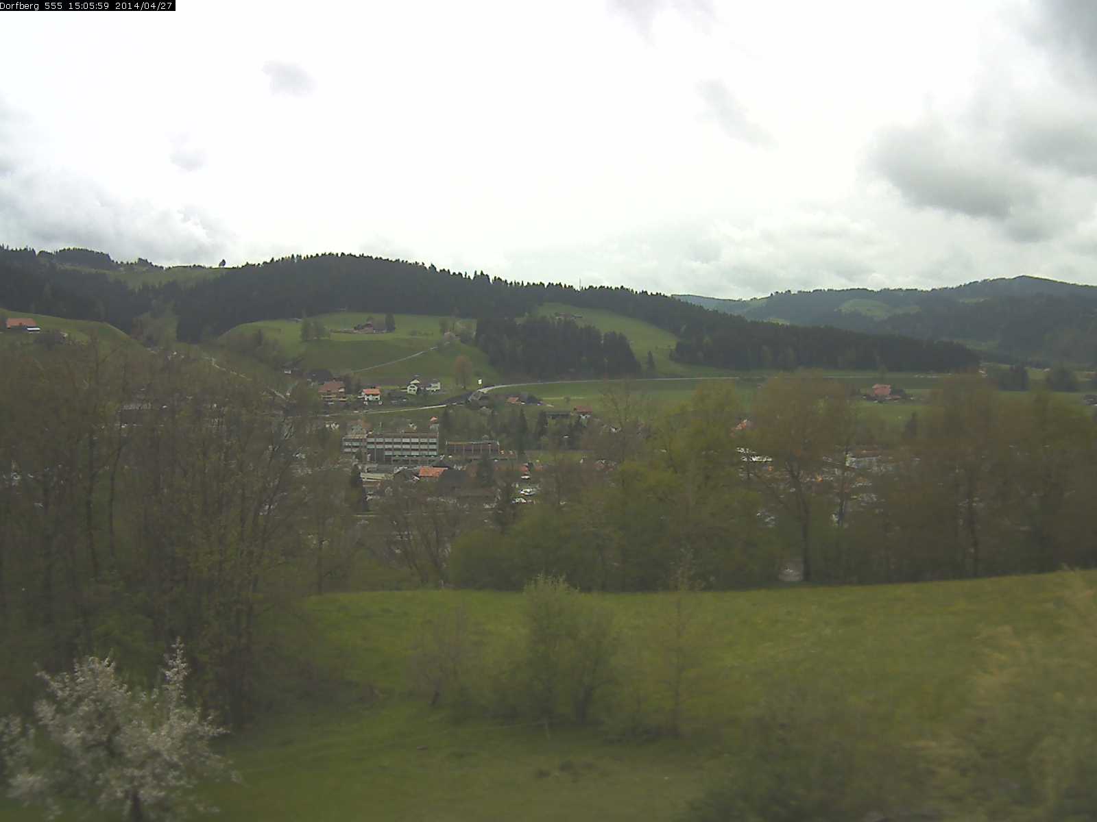 Webcam-Bild: Aussicht vom Dorfberg in Langnau 20140427-150600