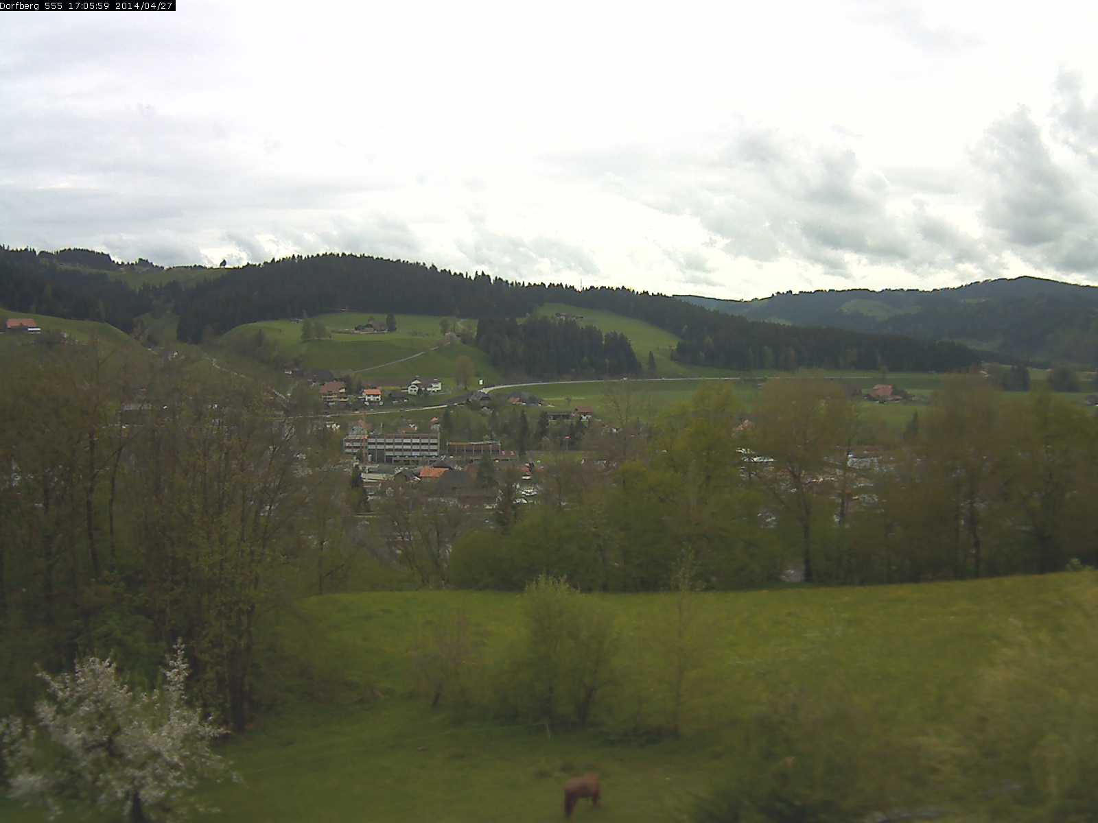 Webcam-Bild: Aussicht vom Dorfberg in Langnau 20140427-170600