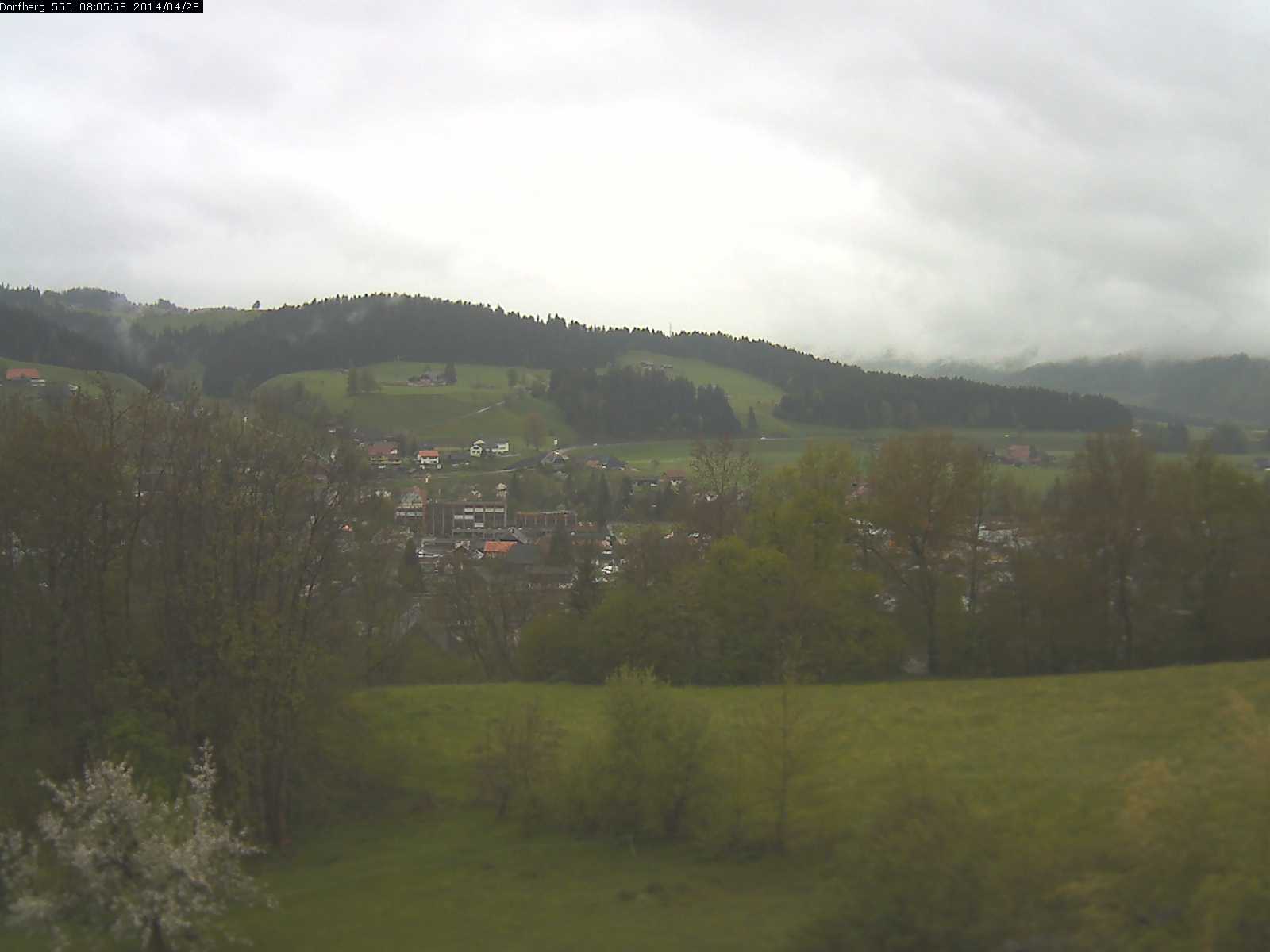 Webcam-Bild: Aussicht vom Dorfberg in Langnau 20140428-080600