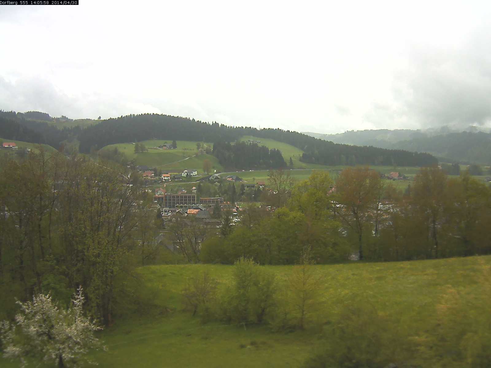 Webcam-Bild: Aussicht vom Dorfberg in Langnau 20140430-140600