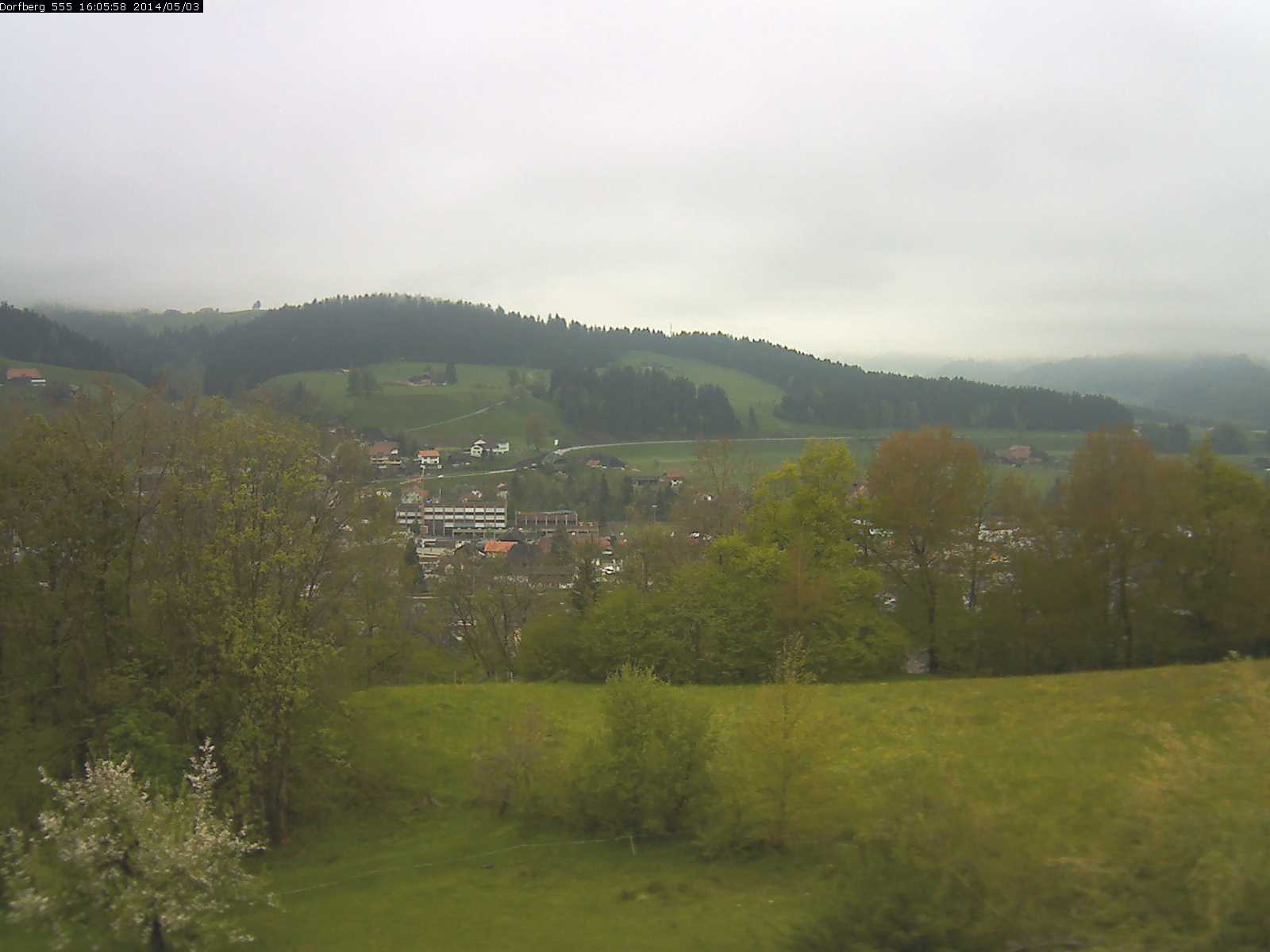 Webcam-Bild: Aussicht vom Dorfberg in Langnau 20140503-160600