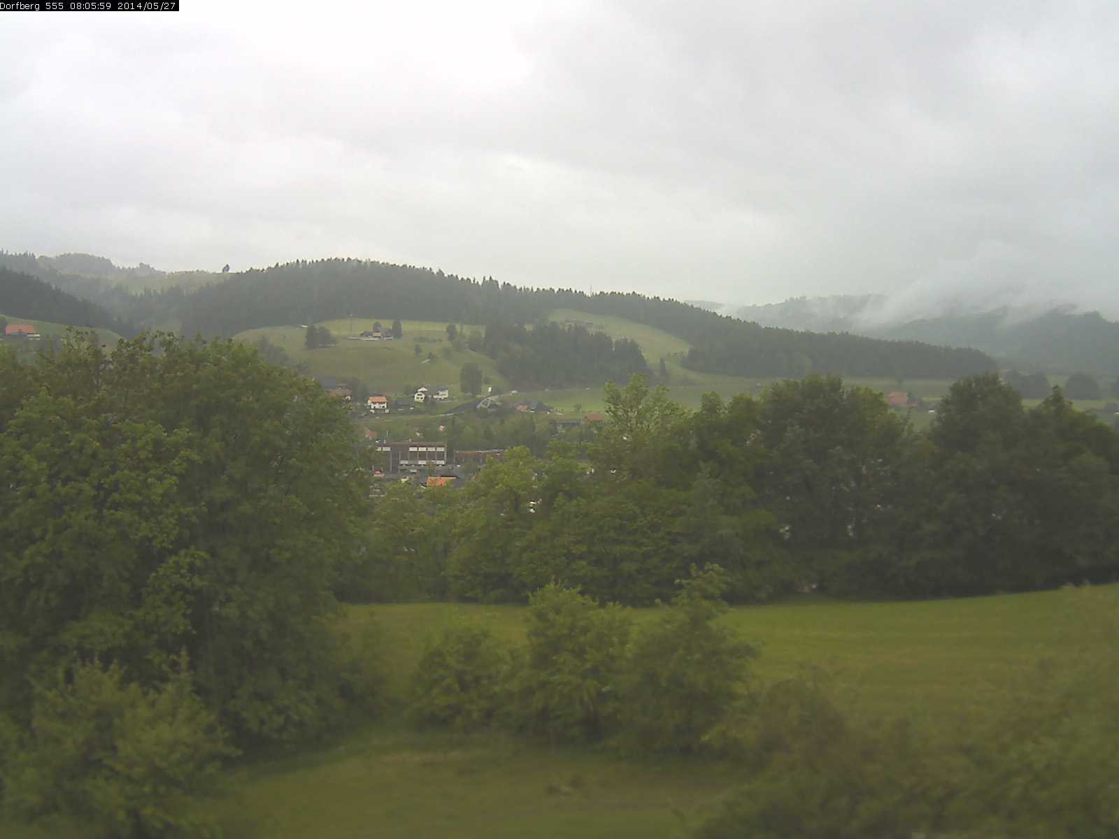 Webcam-Bild: Aussicht vom Dorfberg in Langnau 20140527-080600