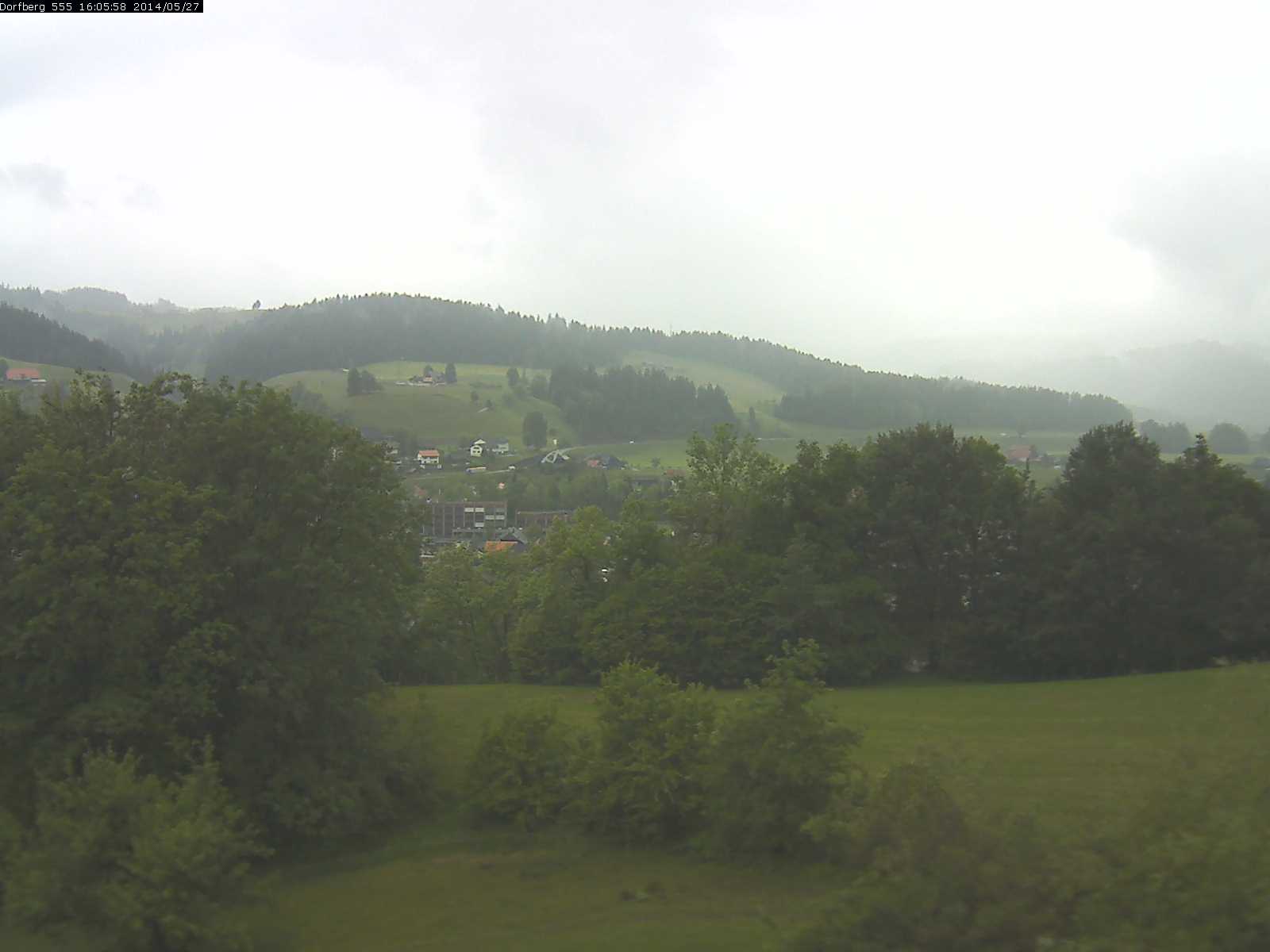 Webcam-Bild: Aussicht vom Dorfberg in Langnau 20140527-160600