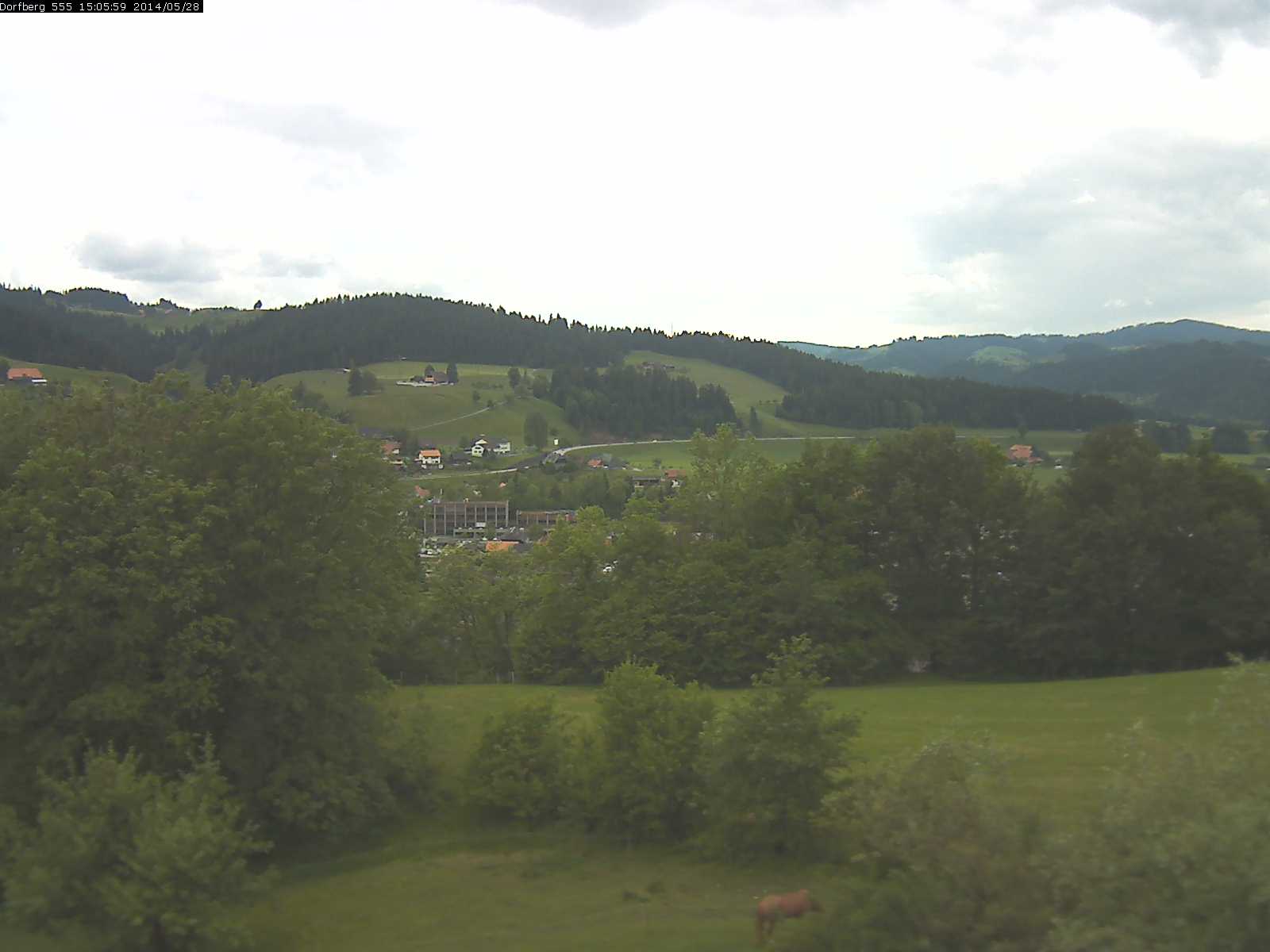 Webcam-Bild: Aussicht vom Dorfberg in Langnau 20140528-150600