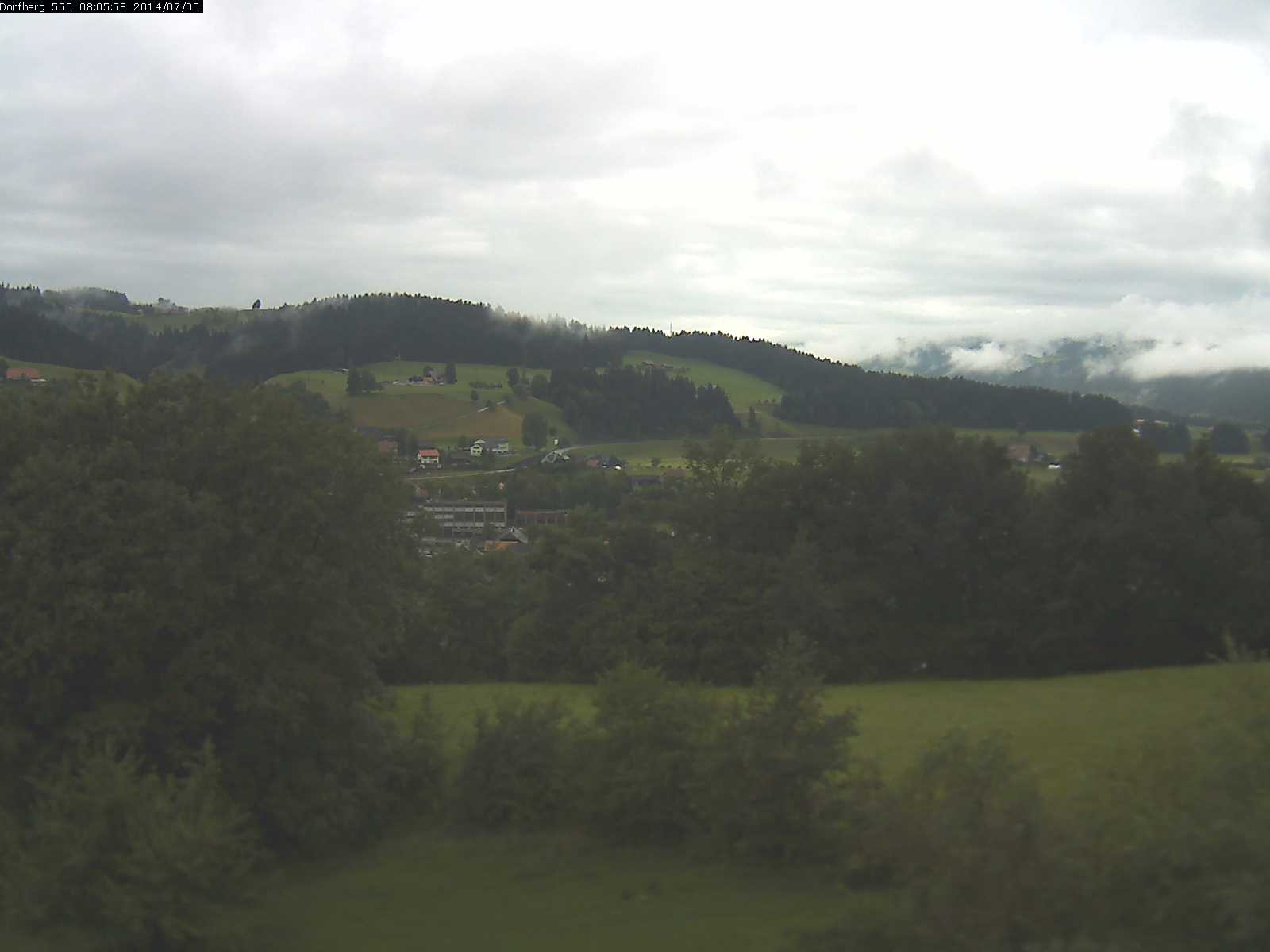 Webcam-Bild: Aussicht vom Dorfberg in Langnau 20140705-080600